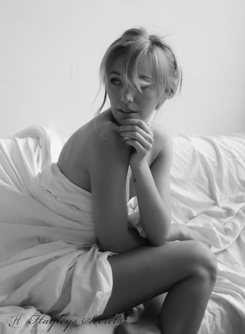 Катя, 38 лет, 2 размер груди